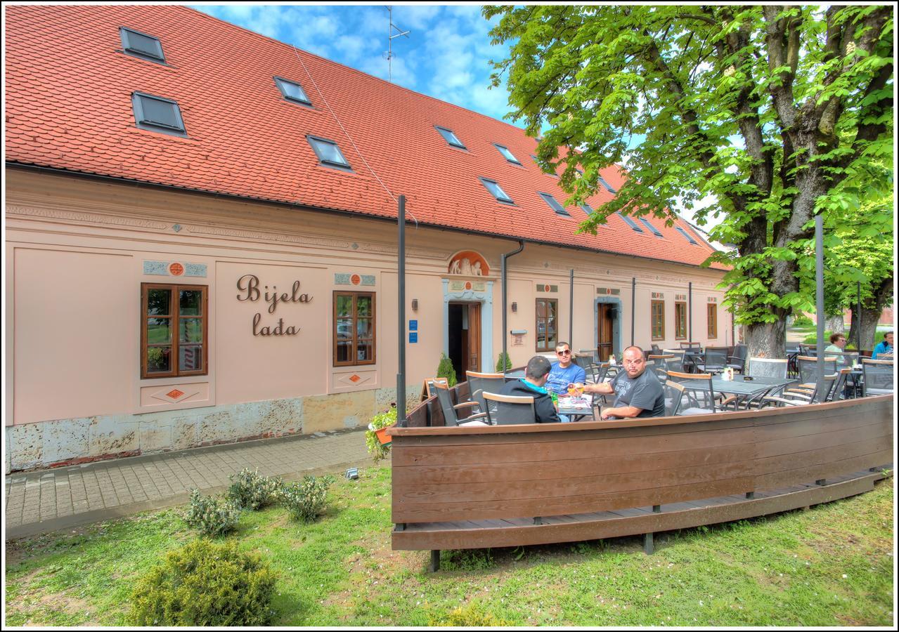 Bokun Apartments I Sisak Eksteriør billede